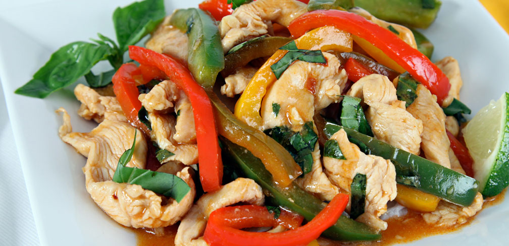 Chicken with Peppers and Basil